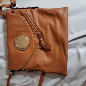 Micheal kors purse